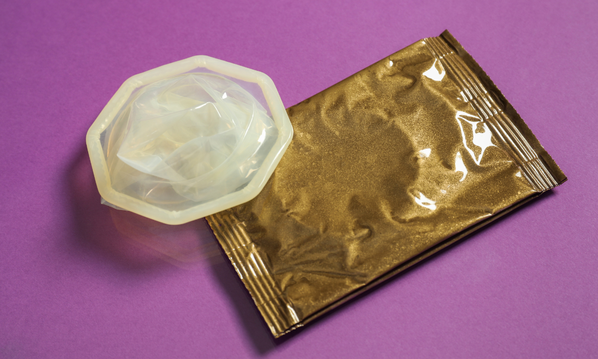 illustration of internal condom