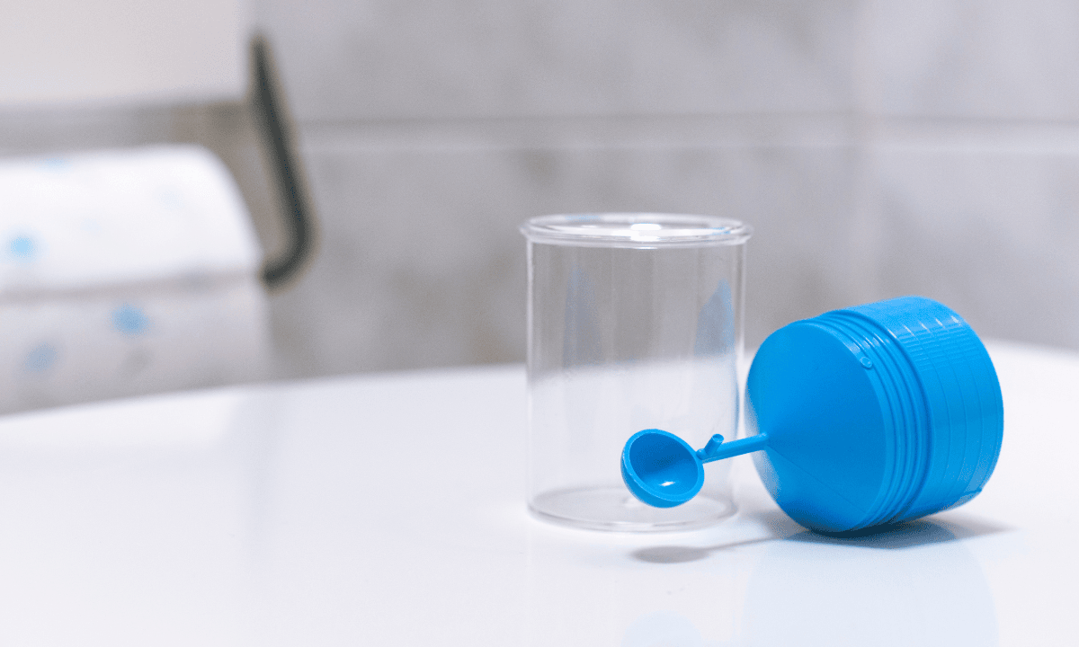image of collection spoon of faecal immunochemical test