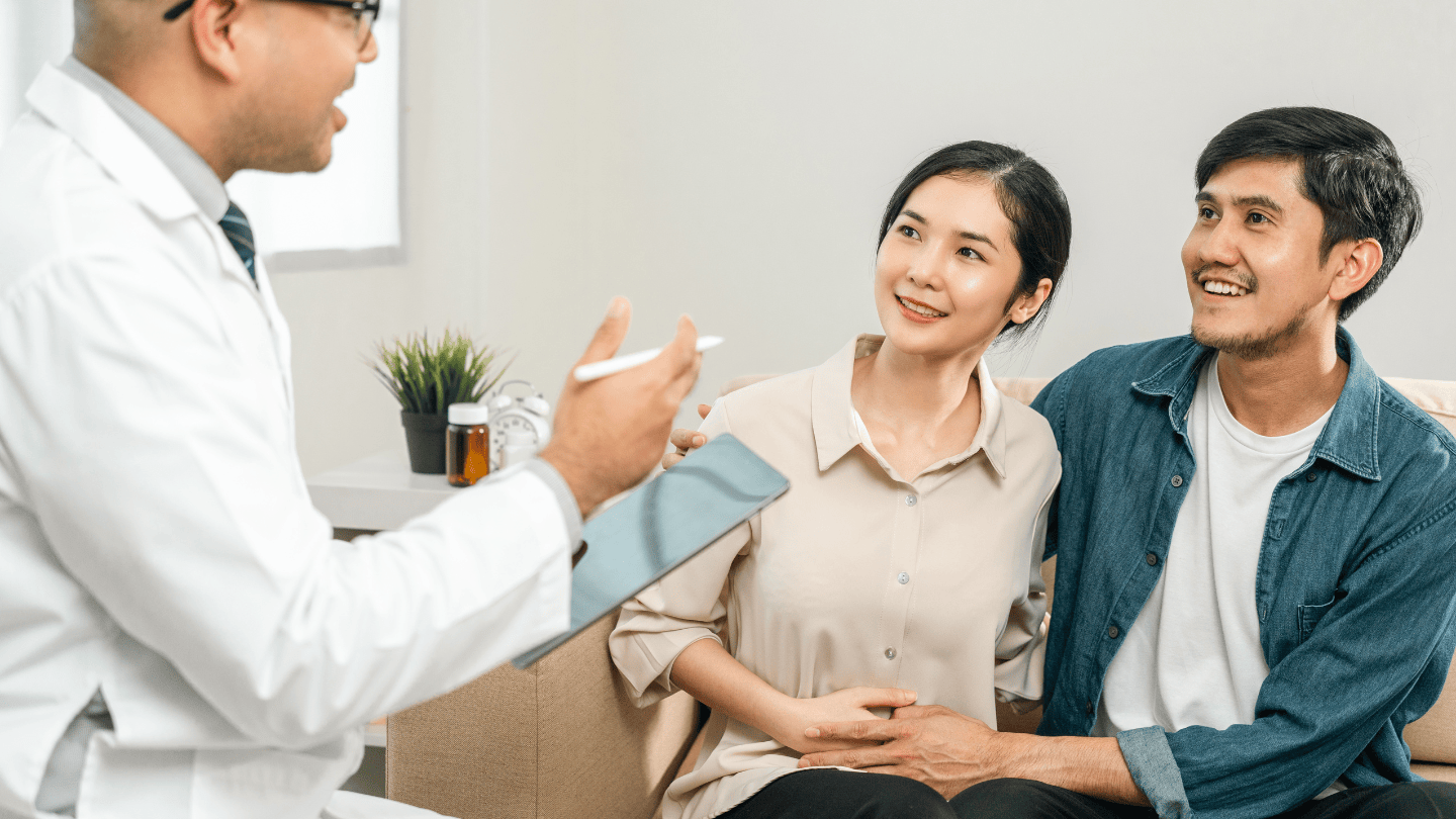 ICI vs IUI couple consult doctor hero image