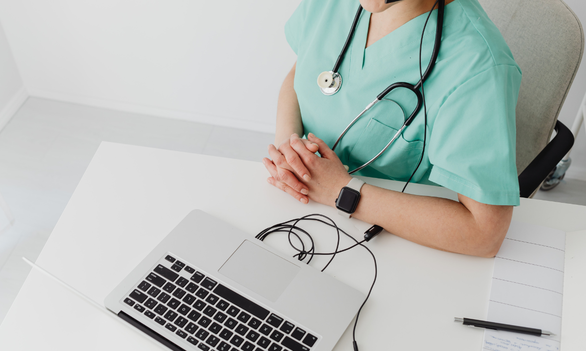 Illustration of a doctor