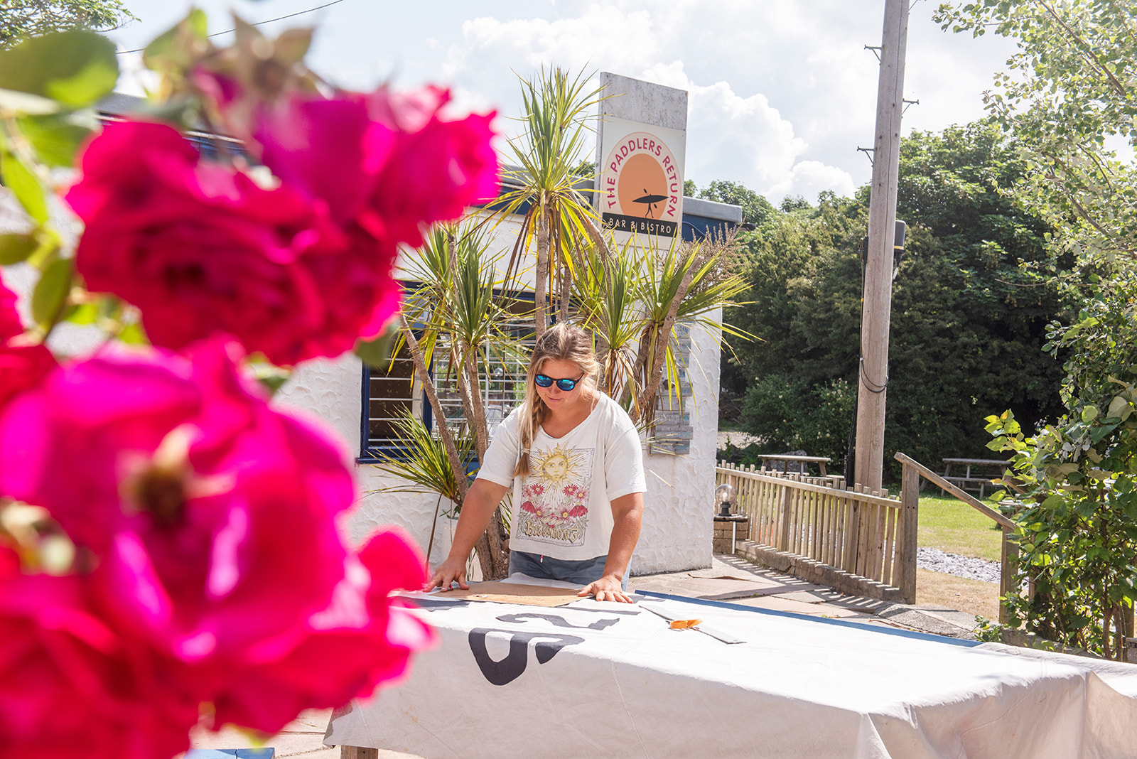 Cutting out patterns in the sunshine 