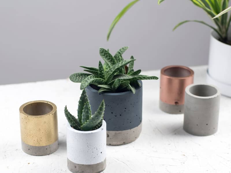 Colour block planter