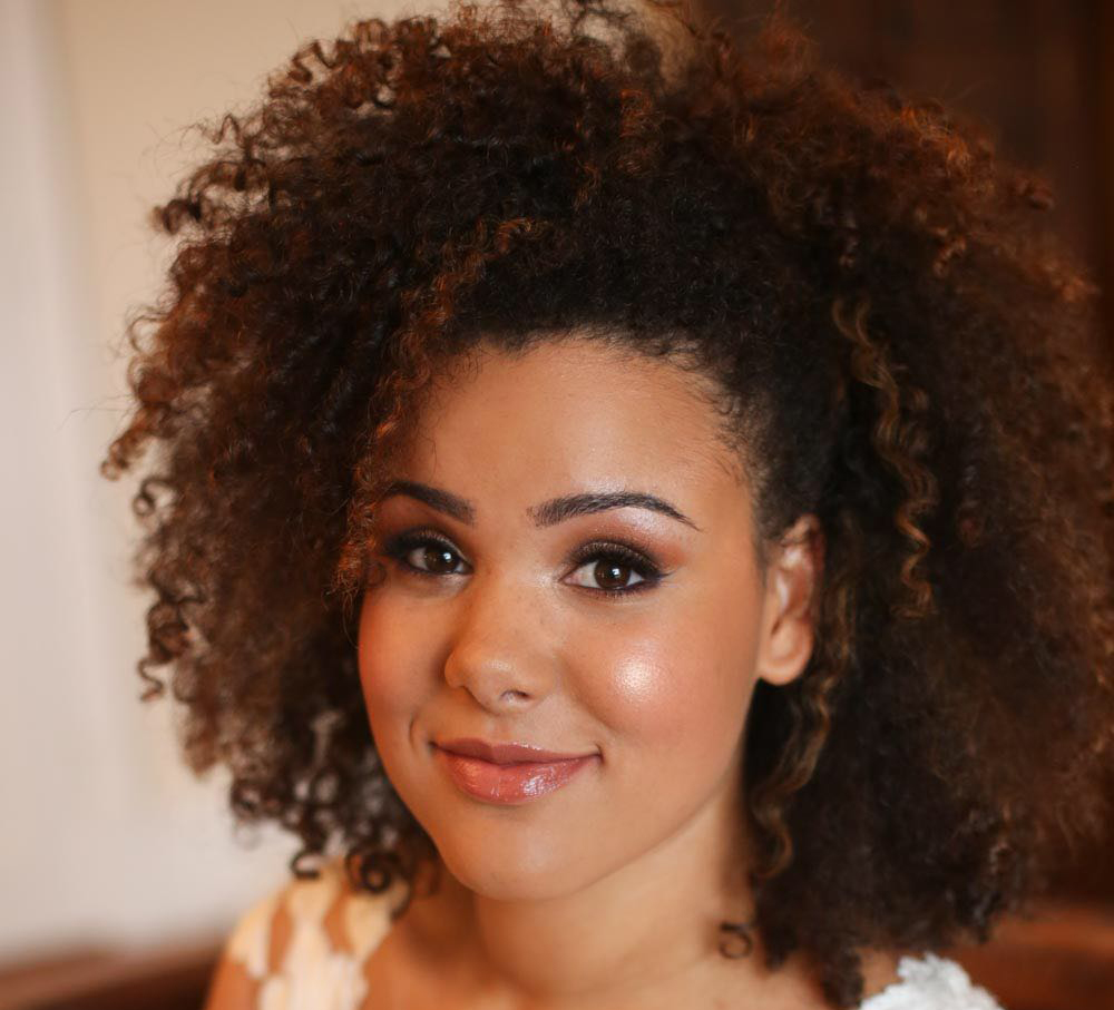 Neutral nursery wall art in nursery 