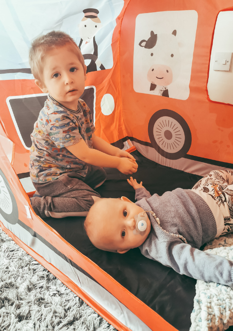 Fabula Toys - Wheels on the Bus