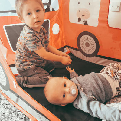 Fabula Toys - Wheels on the Bus