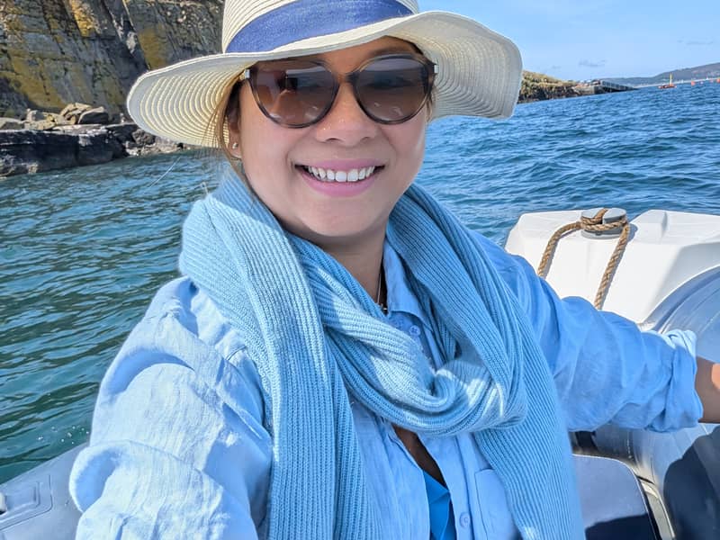 Travel with Mimi & Thomas Cashmere. Destination anywhere.