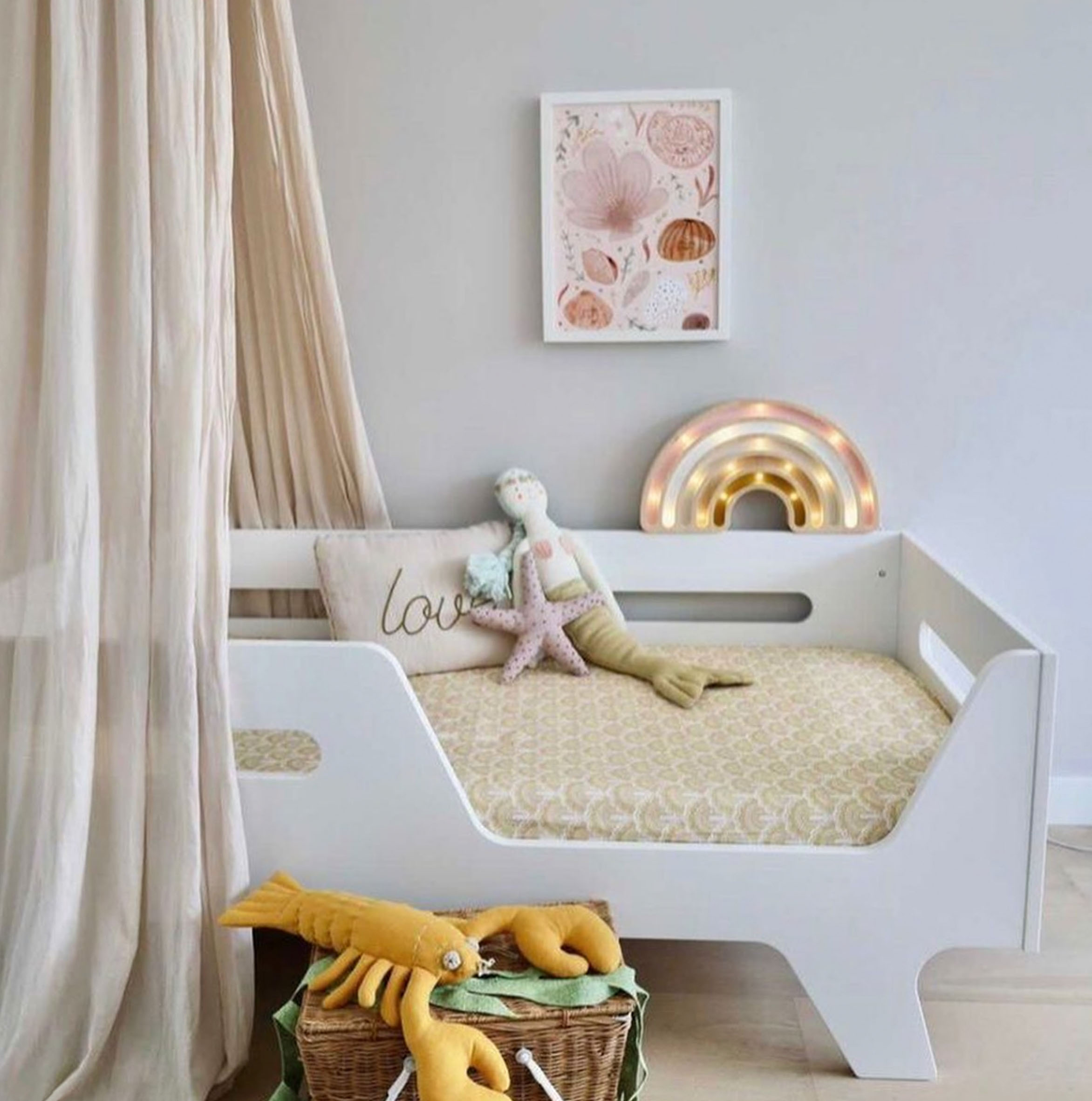 Moozle Sunrise Fitted Sheet