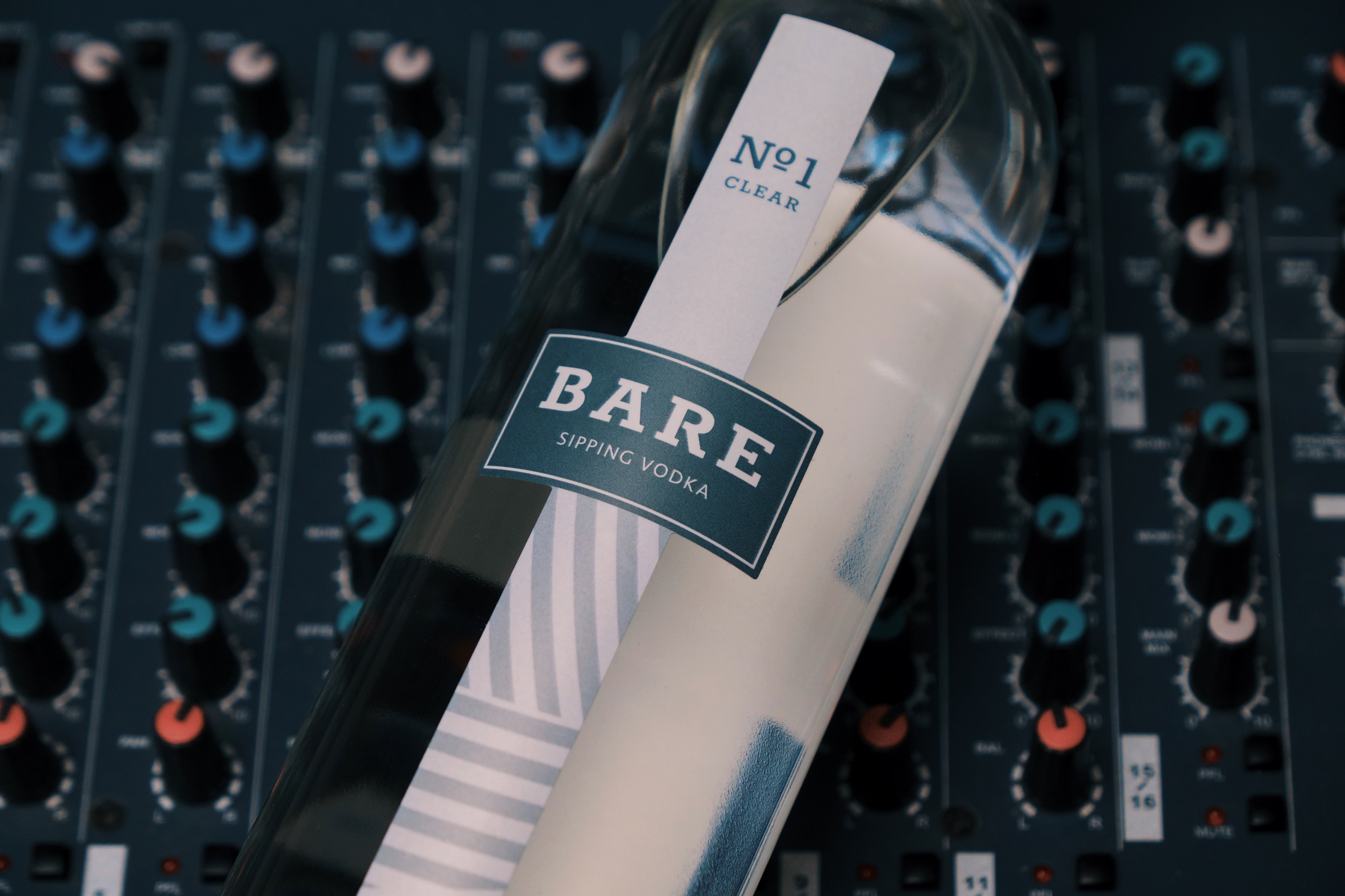 Bare No.1 Clear Sipping Vodka