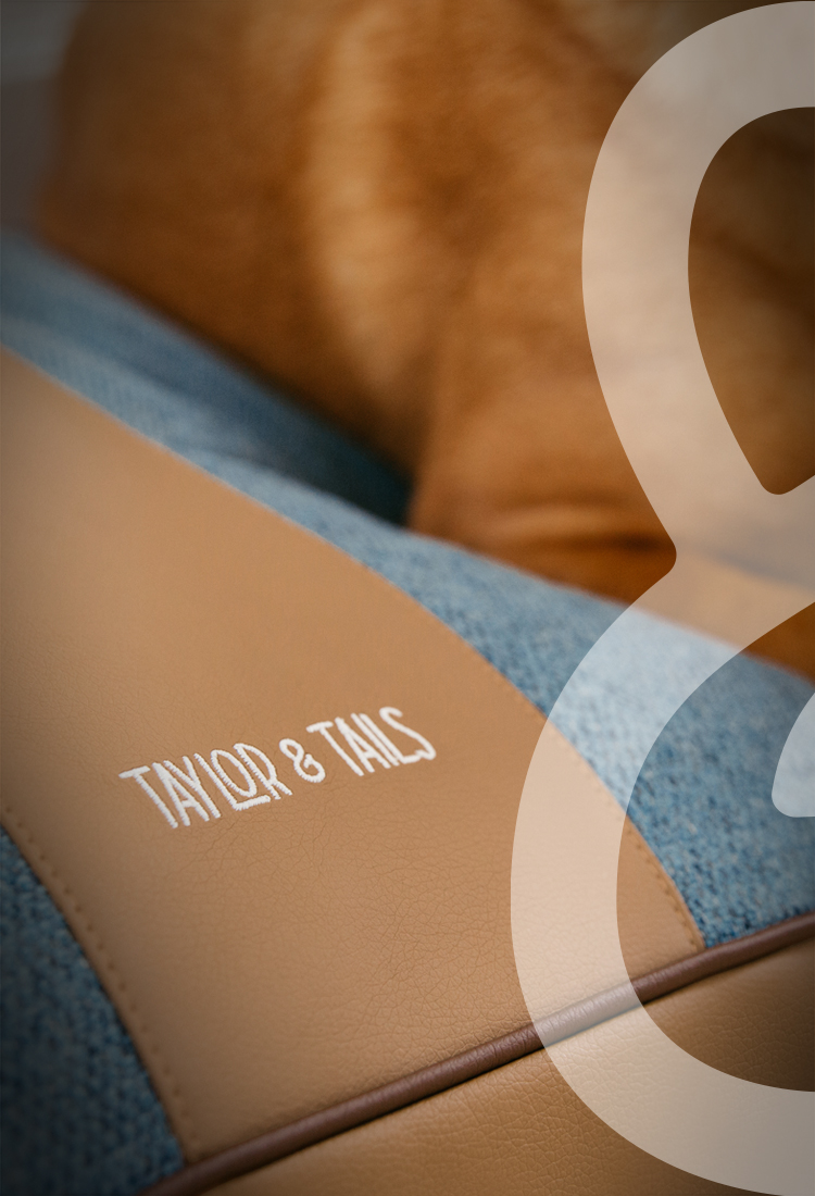 TAYLOR & TAILS BARRY DOG BED