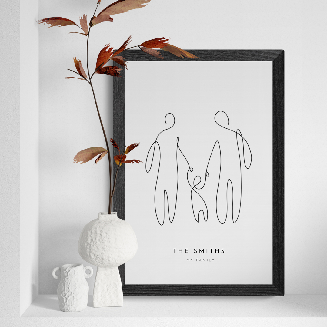 Personalised family holding hands print