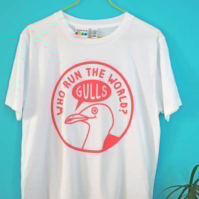 Handprinted Who Run the World? Gulls! T-shirt