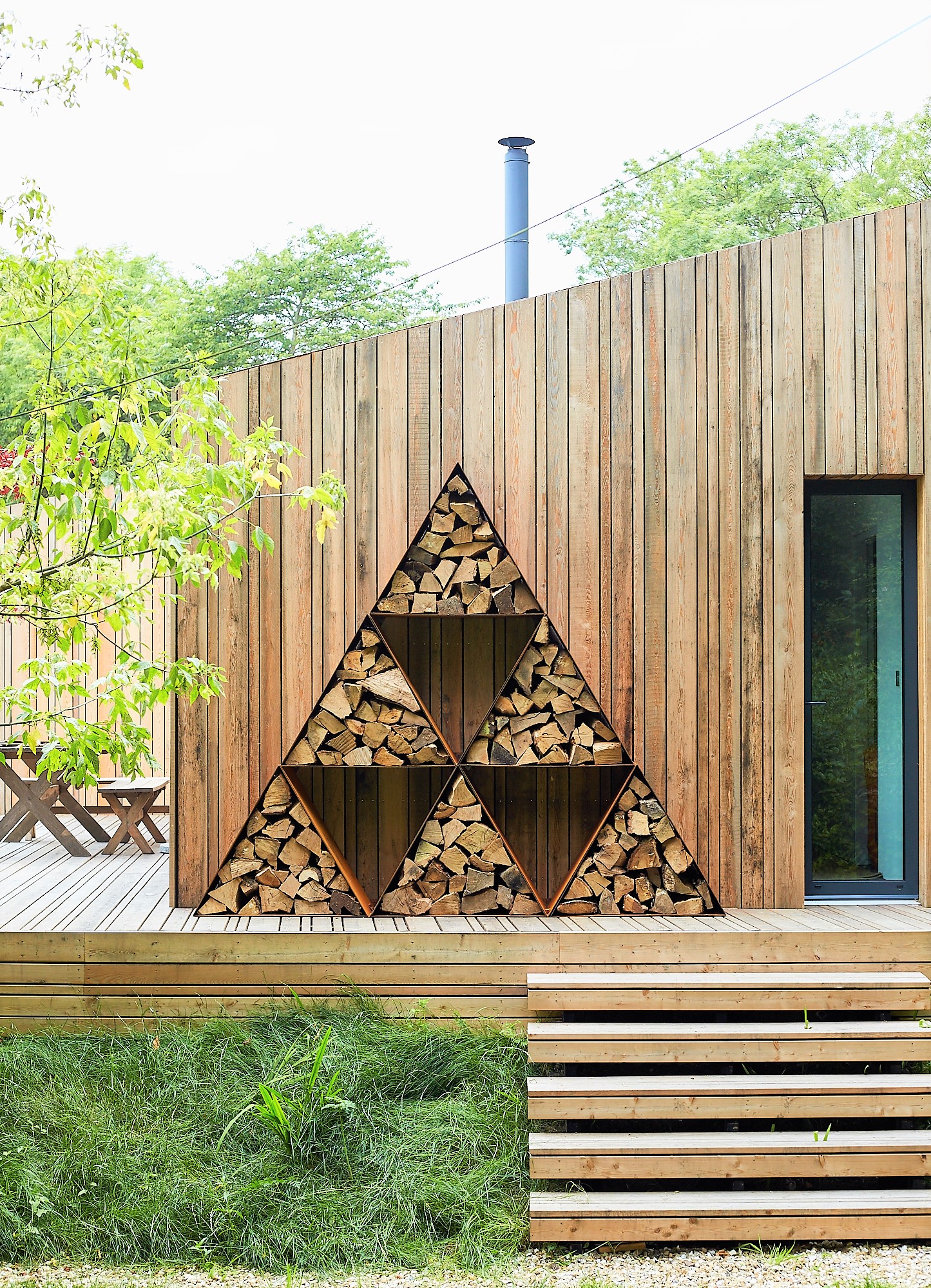 contemporary powder coated round Log Store 