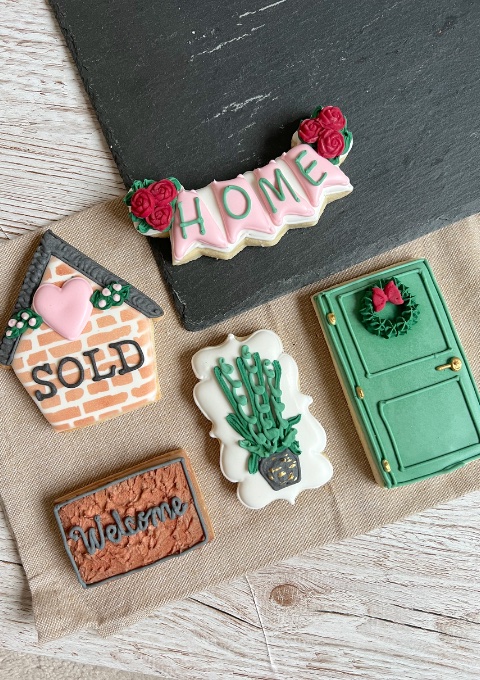iced biscuits for housewarming