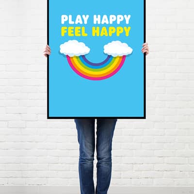 Block Happy Play Happy Feel Happy Woman holding Picture