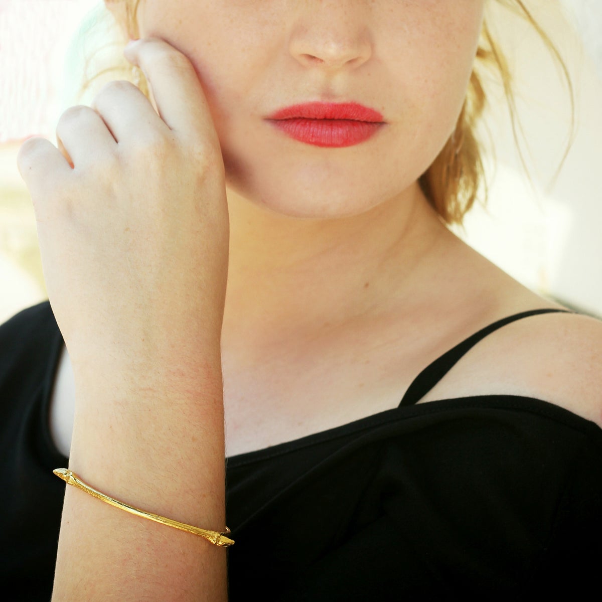 Medium twig on model