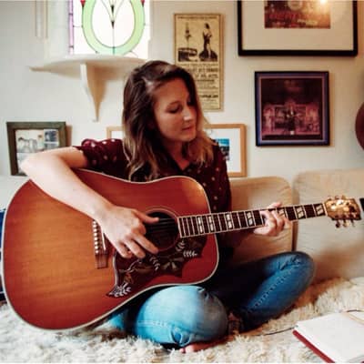 Lotte creating a new song