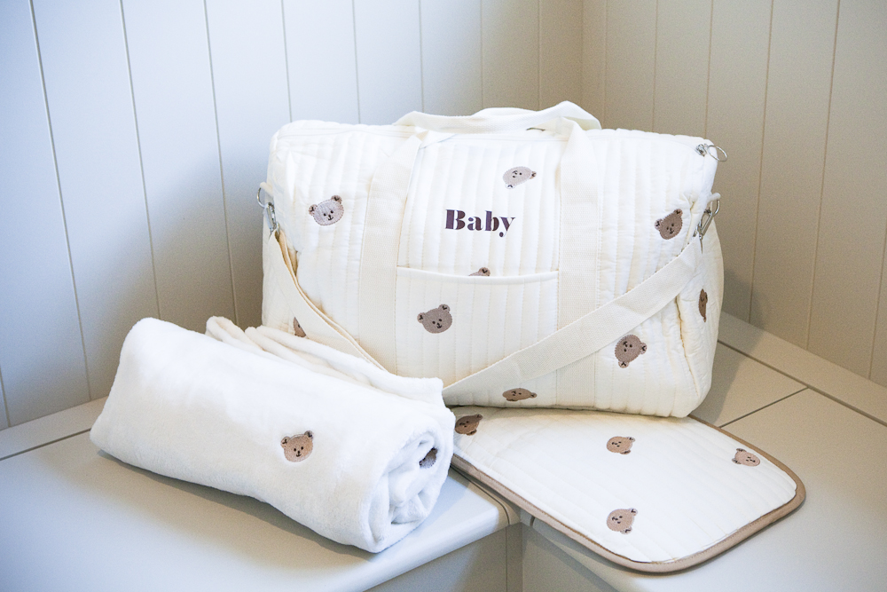 Baby style maternity bag