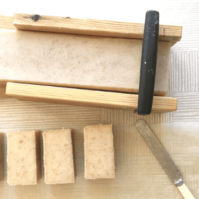 Cutting soap on ropes