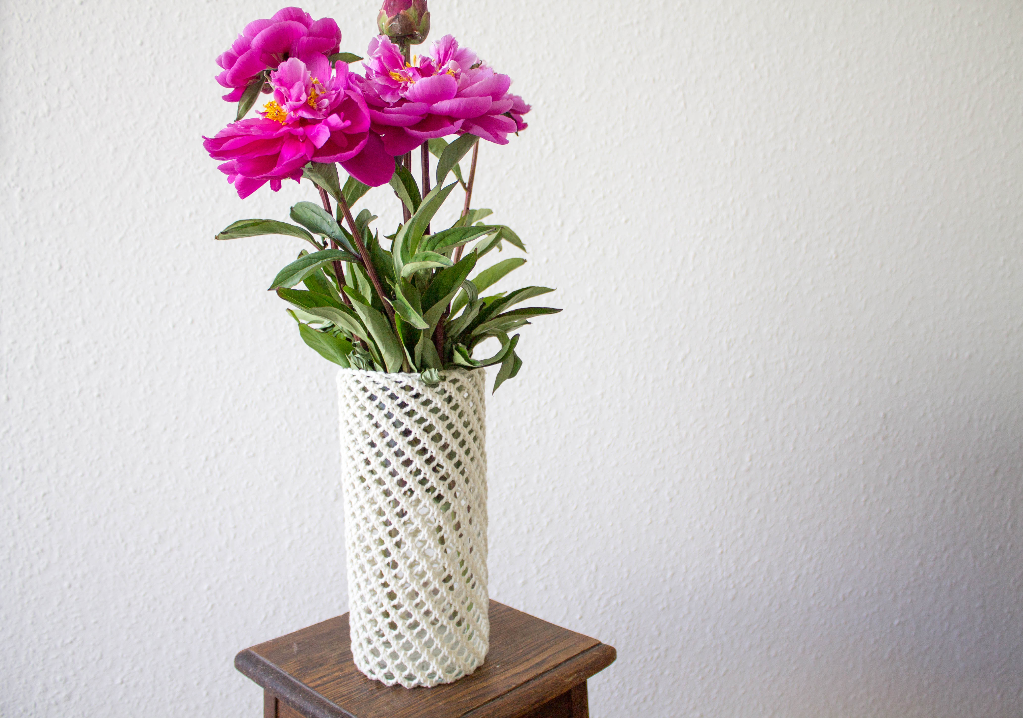 Hand Knit Vase Cosy