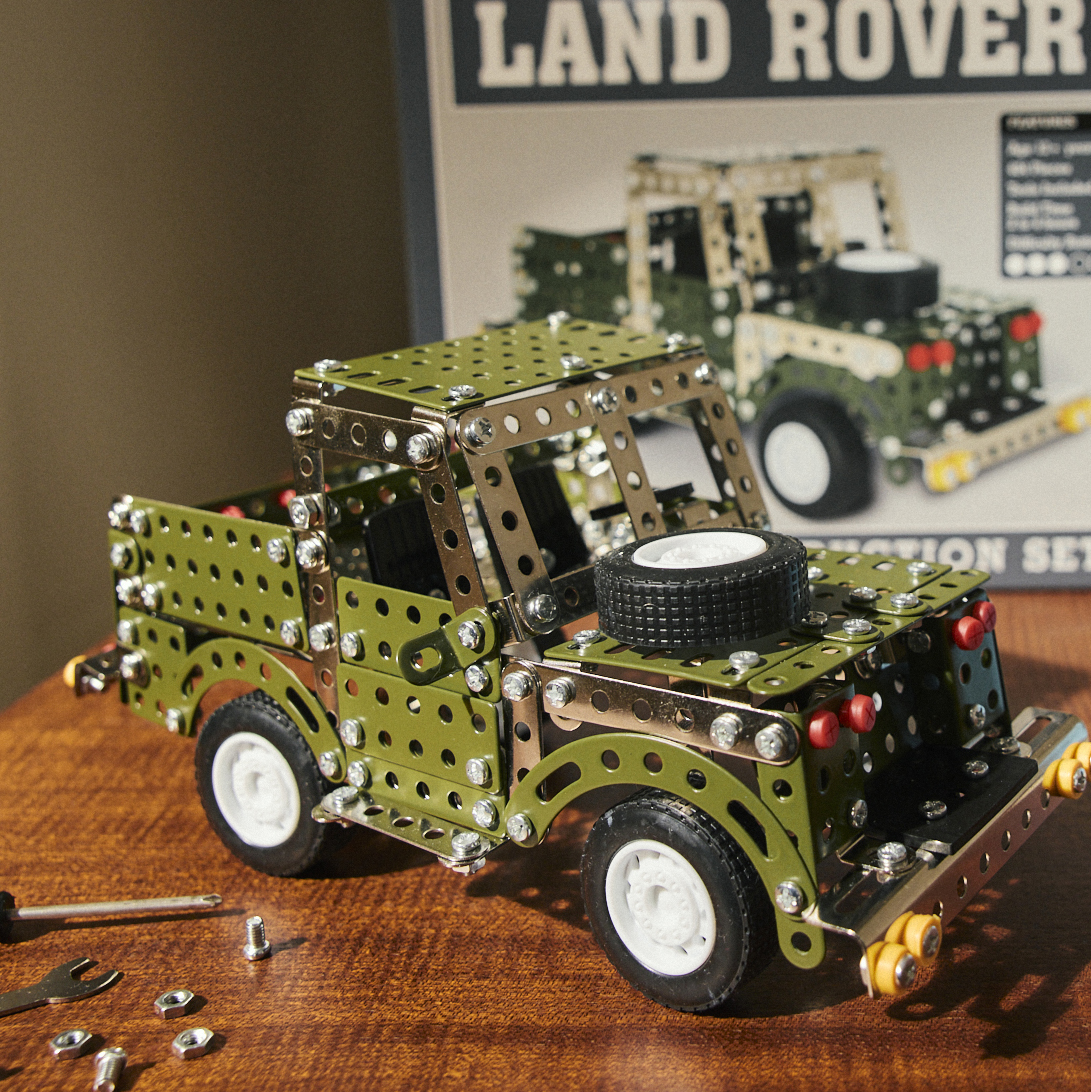 Land Rover Construction Set