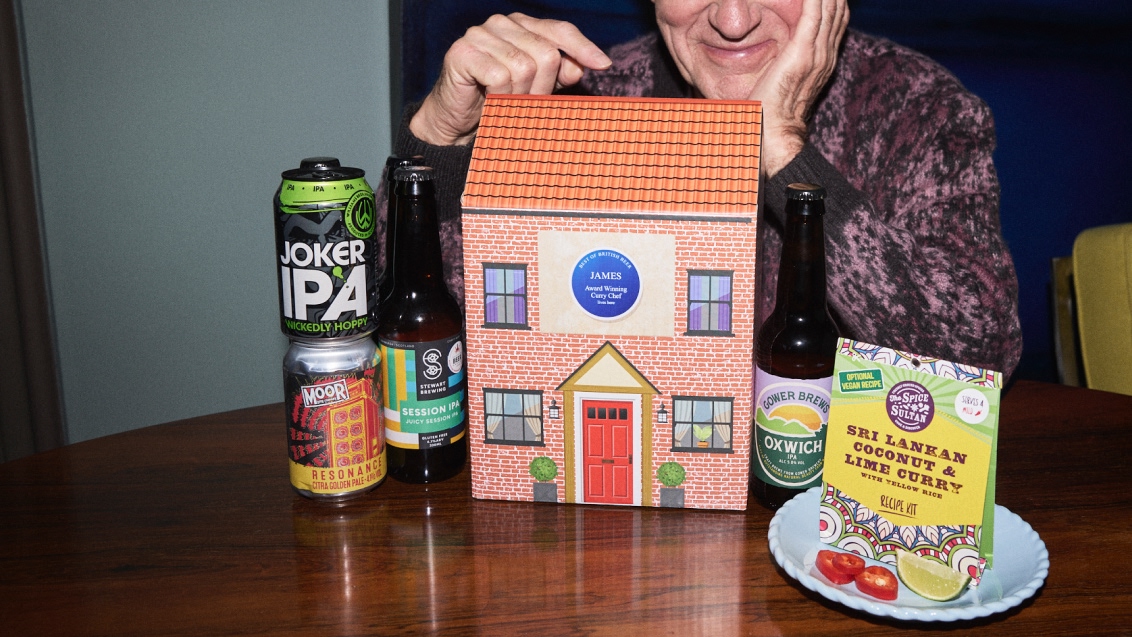 Christmas hamper ideas to spread festive cheer