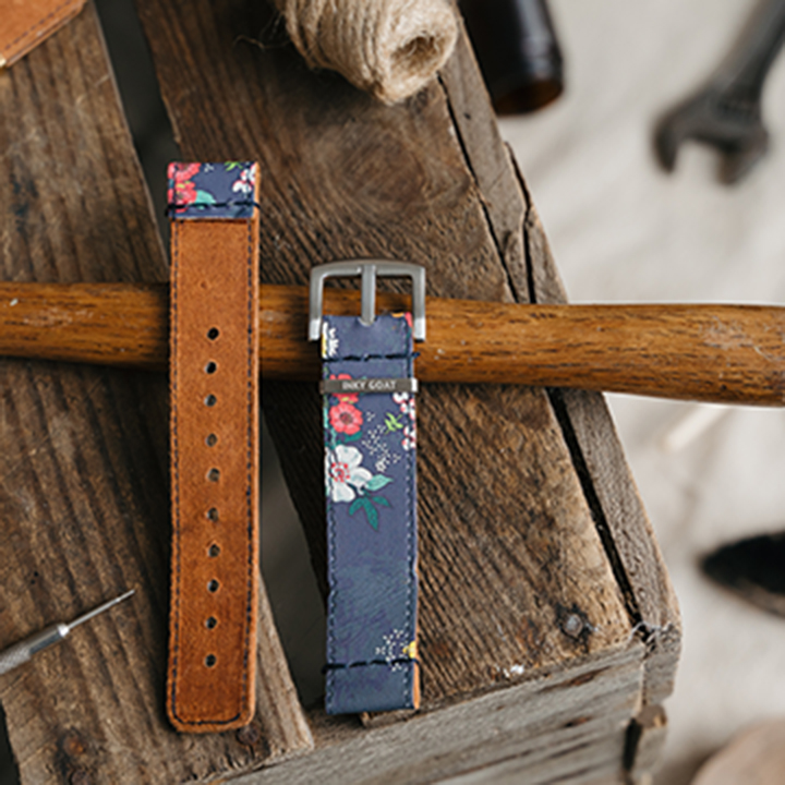 Inky Goat Blue Flower Strap