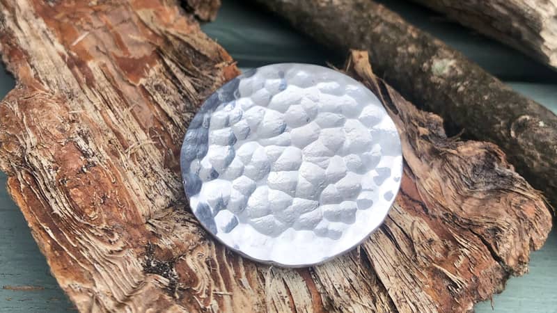 Simple, yet elegant, hammering brings out beautiful textures