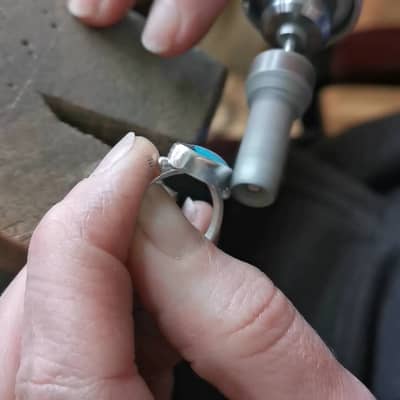 Handmaking a ring