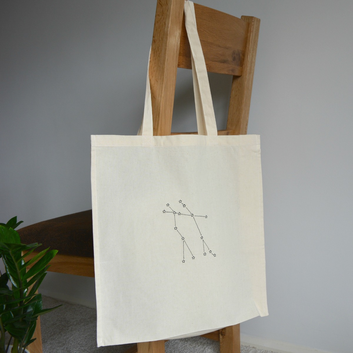 Gemini star sign tote bag