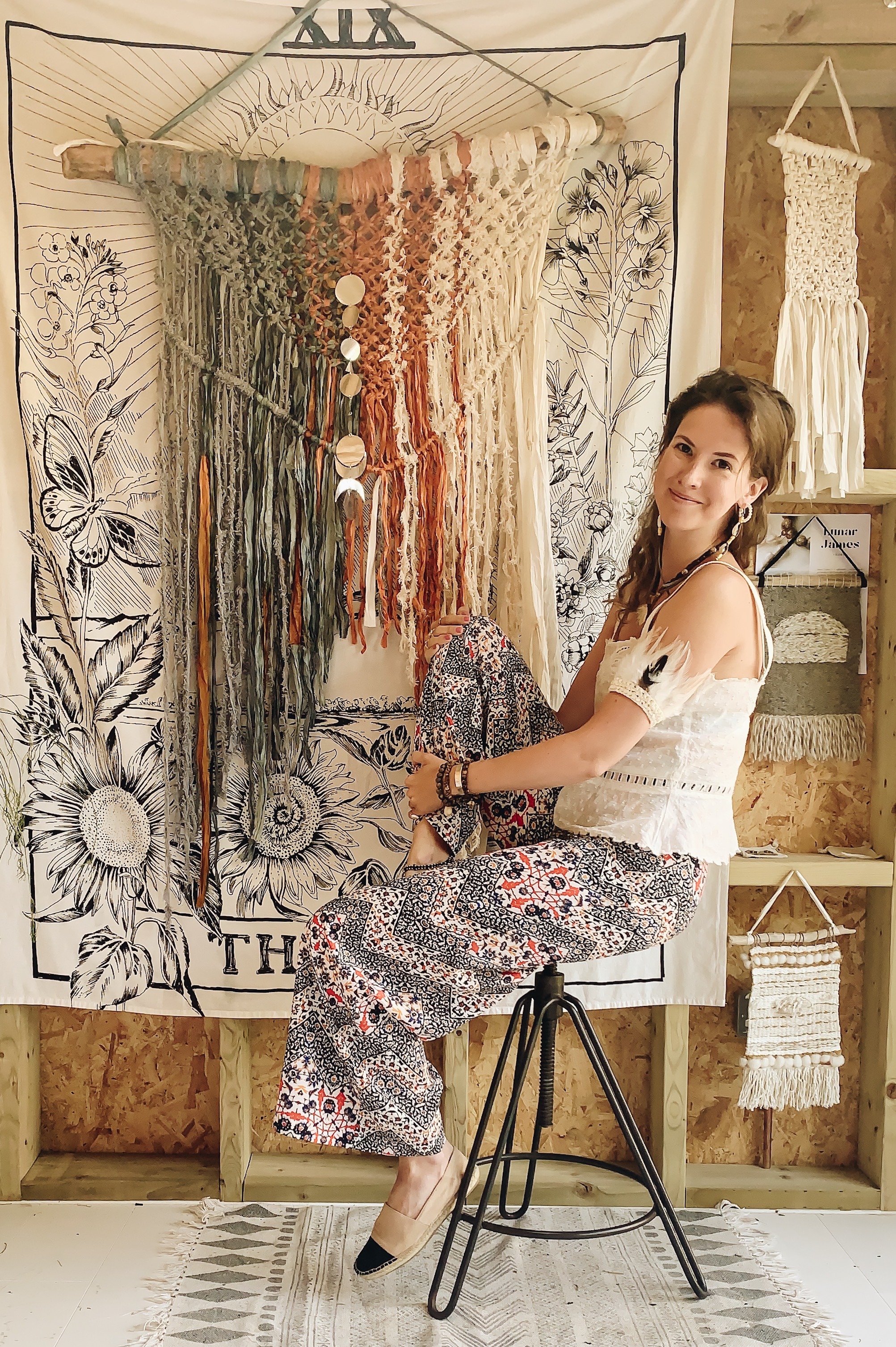 Lunar James - Meet the Maker