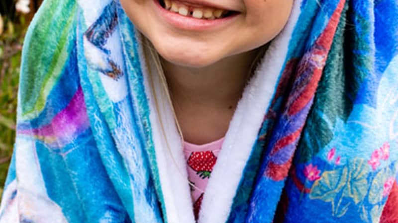 April with her Moon Cubs fleece blankets (Ruth Joy Photography)