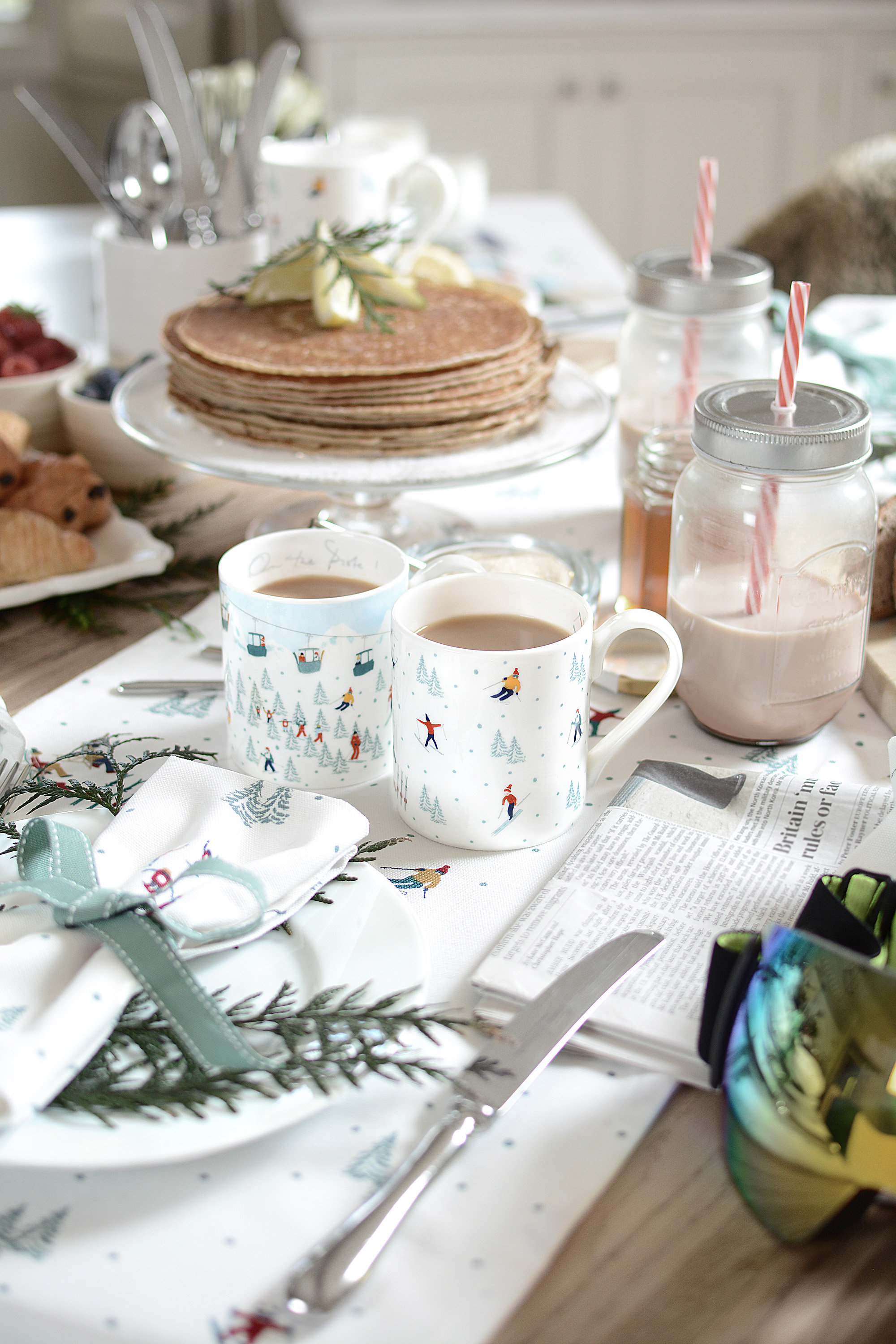 Sophie Allport Skiing Mugs