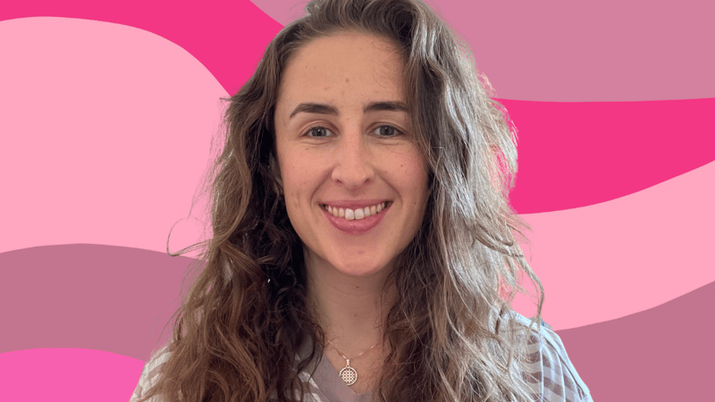 Susie - founder of Simply Cake Co