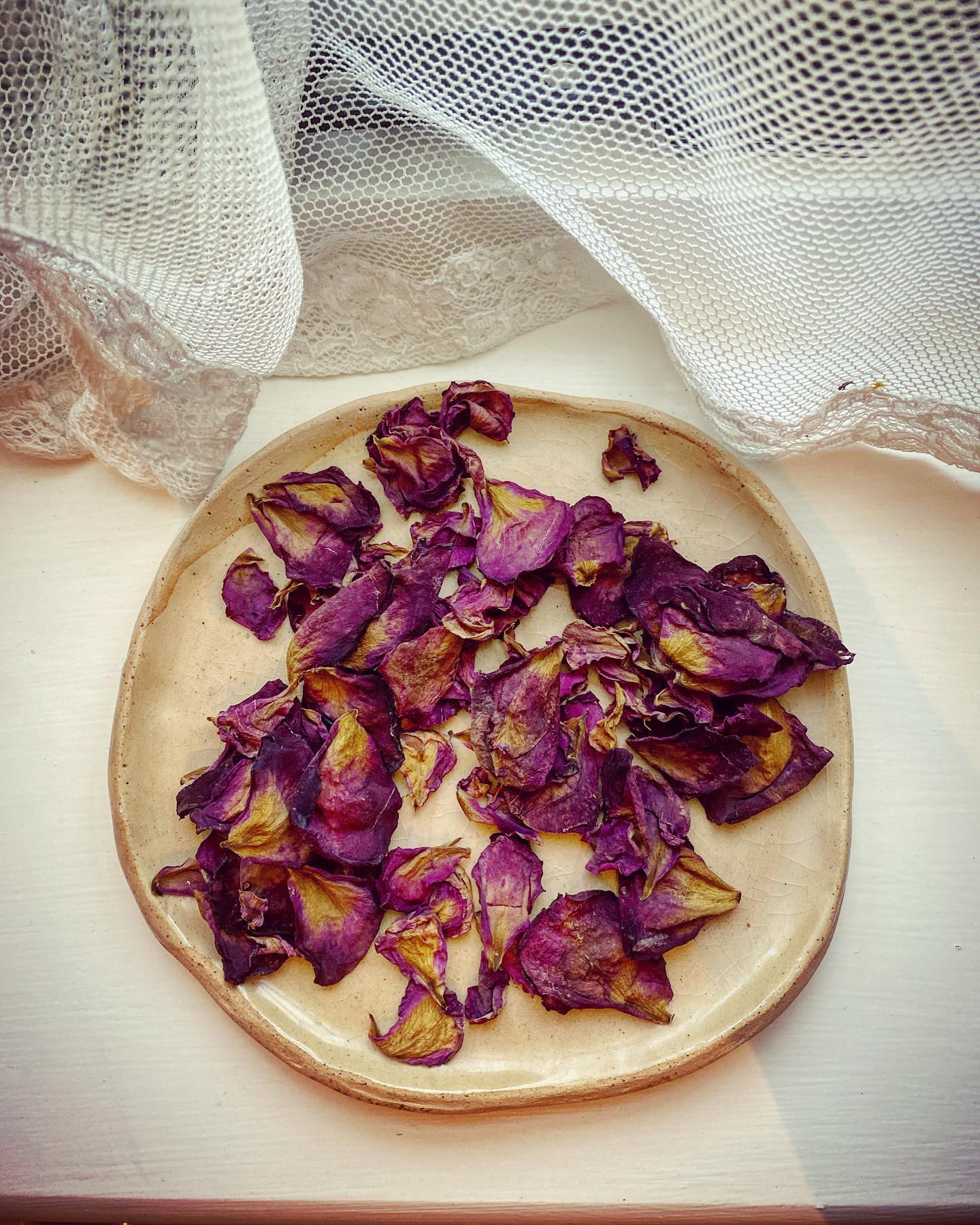 Customer Photo of dried rose petals on plate