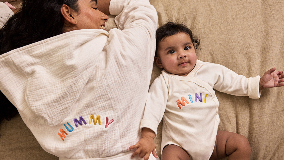 Mum and baby matching clothing