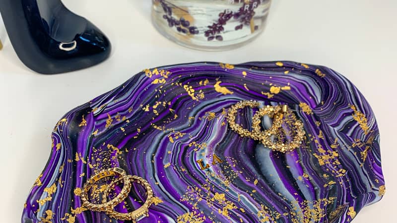 purple jewellery tray with black marble and gold leaf accents