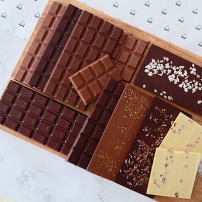 Five bar selection box