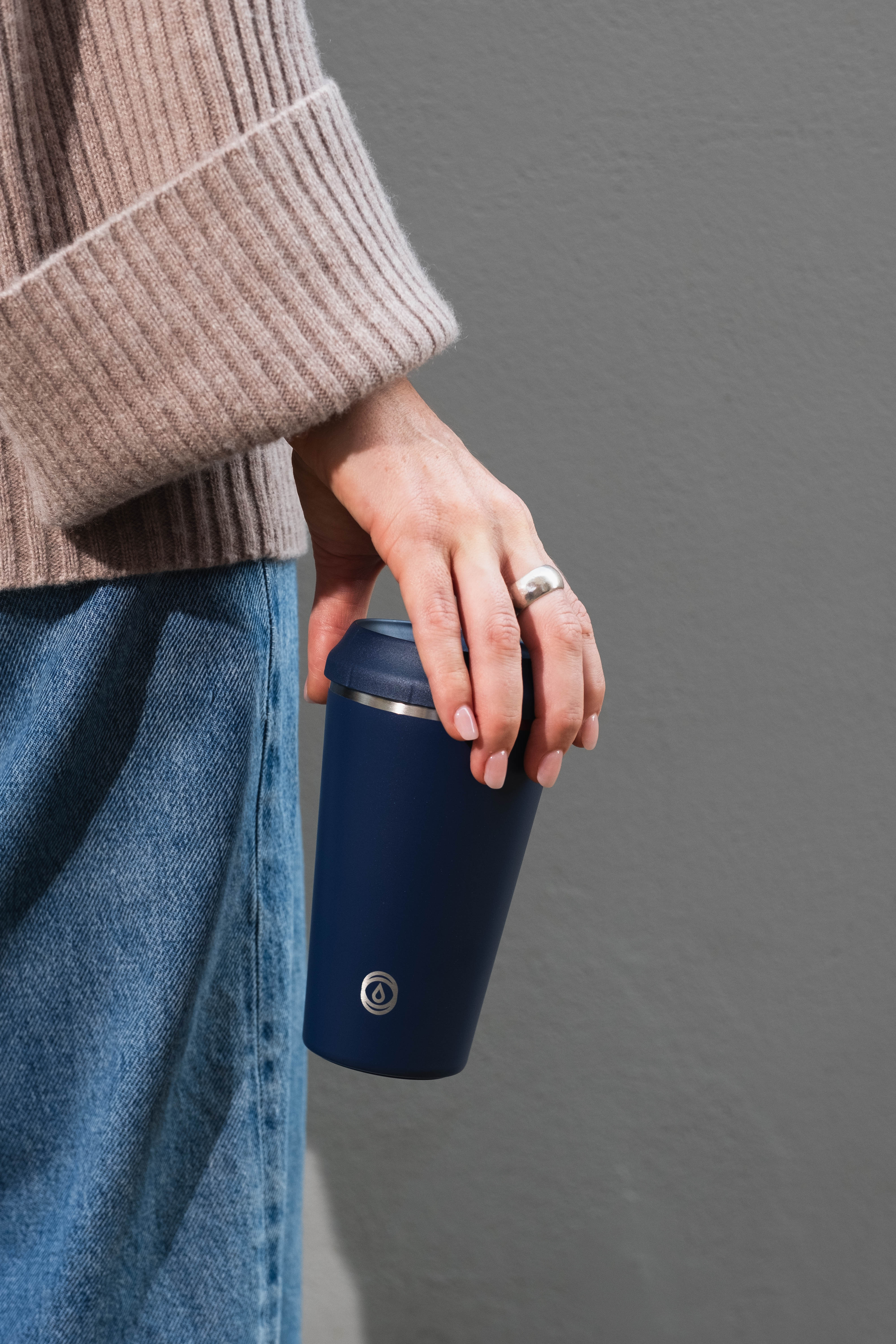 TOPL SpillSafe reusable cups come in 5 different colours and 2 sizes