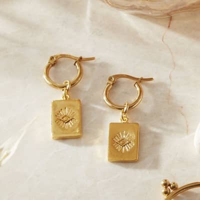 Bohemian handmade jewellery. Jewellery featuring gemstones and semi precious stones.