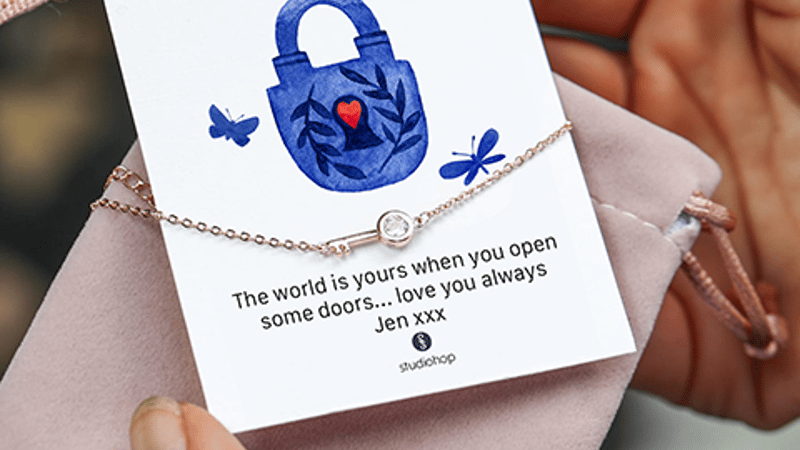 personalised jewellery gifts