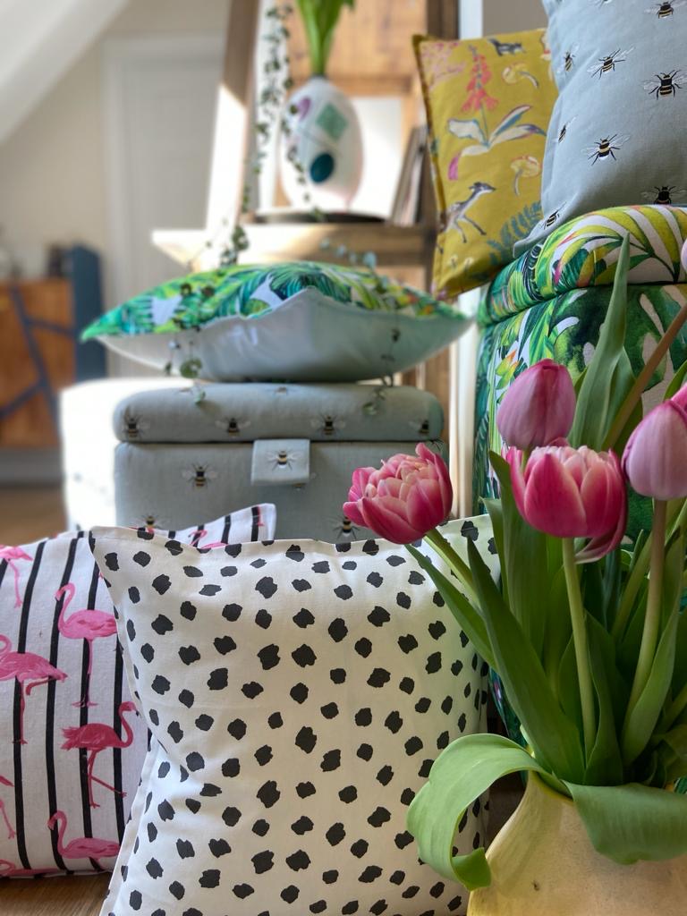 Polka Dots and Bumbe Bees