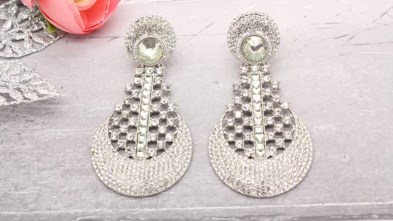 Silver stonework earrings