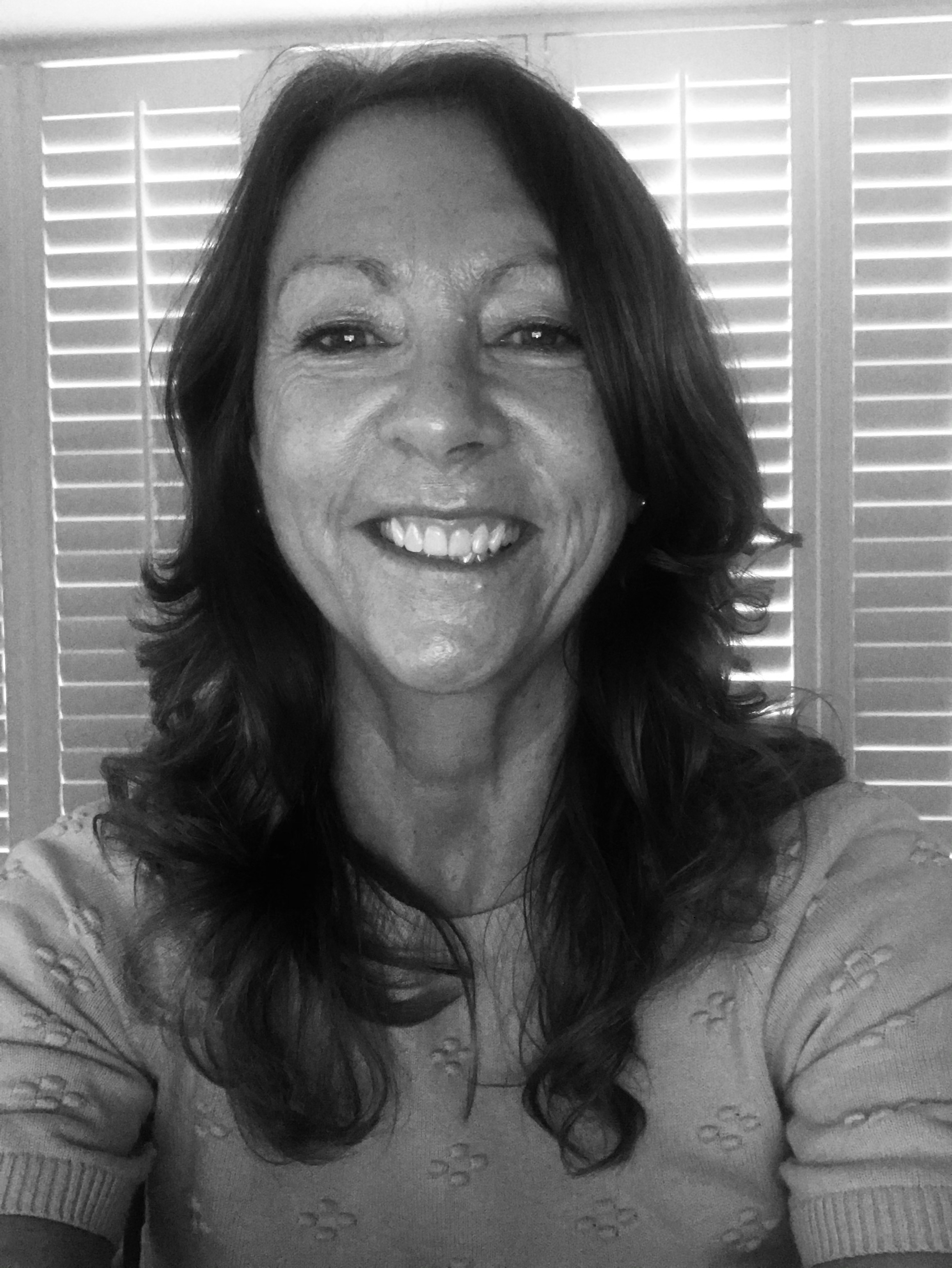 Hi, I'm Lynn and here to help!