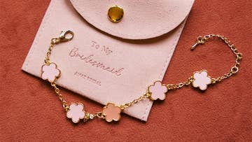 bridesmaid gift bags image
