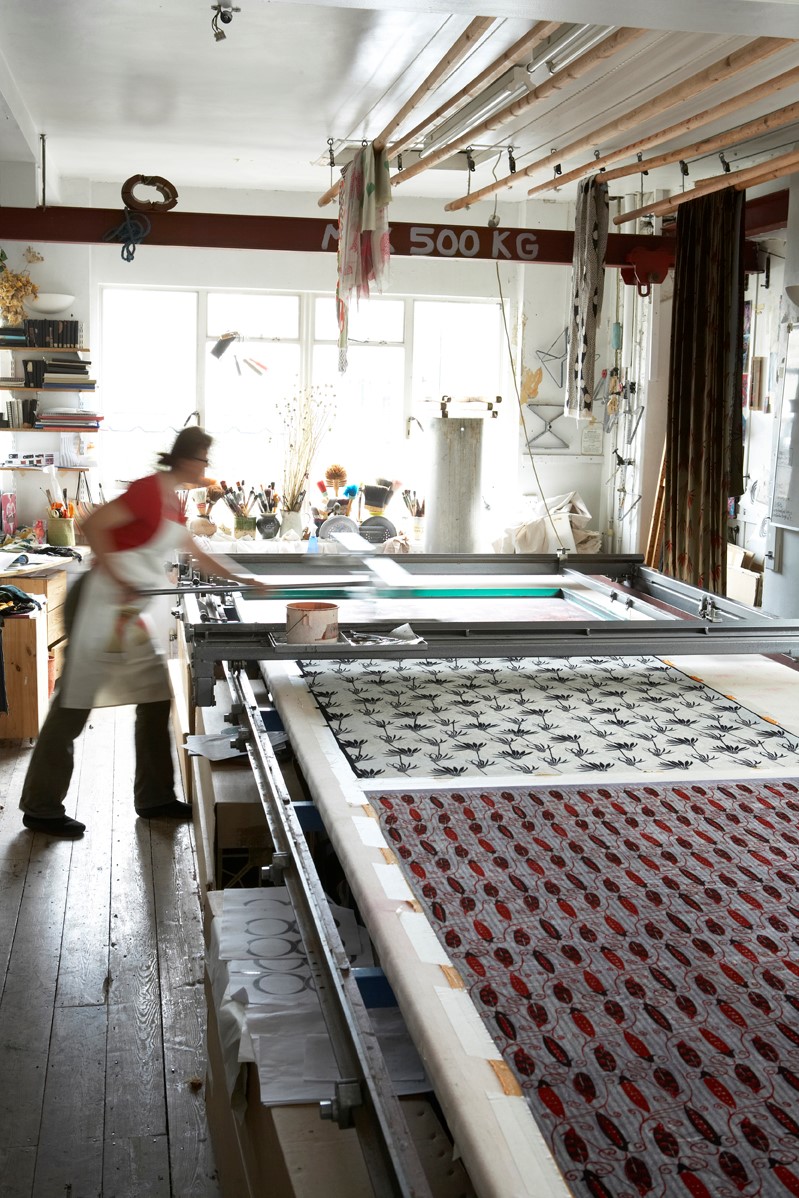 In action printing velvet scarves