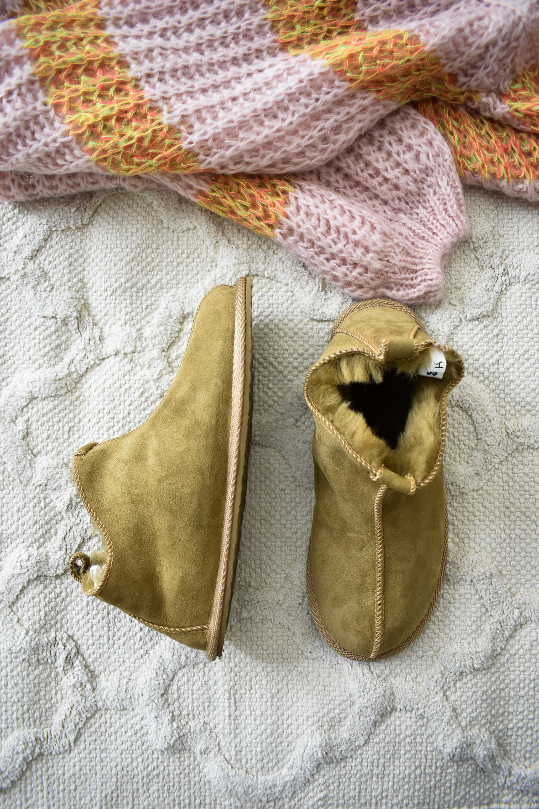Miko Sheepskin Slipperss