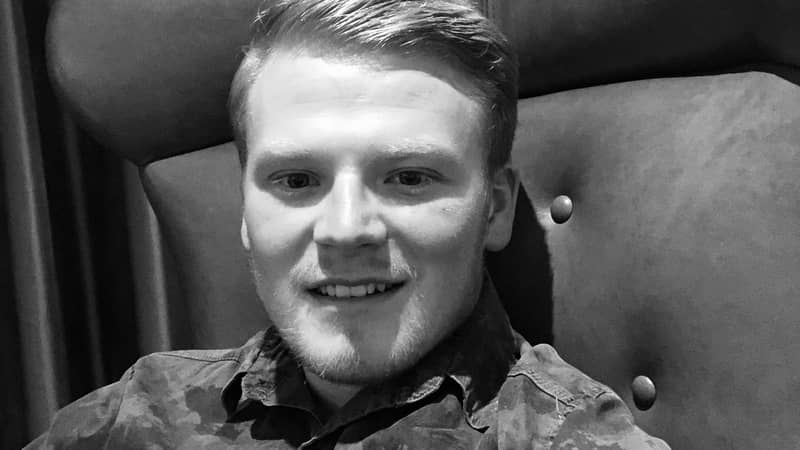 Izelias chocolate owner