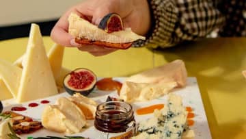 valentine's day experiences banner