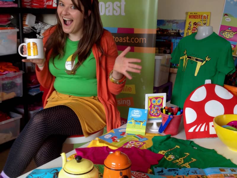 claire tee and toast