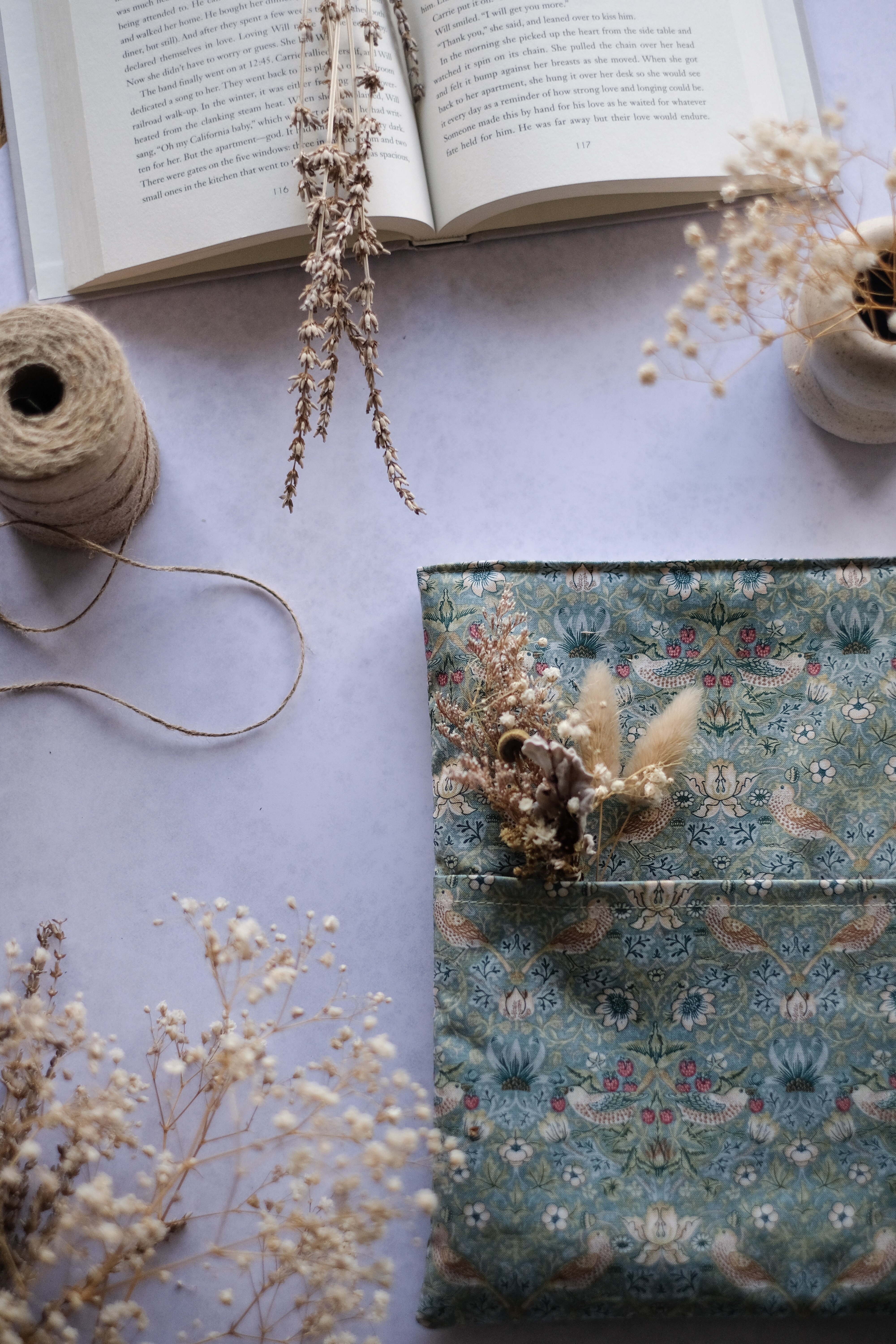 William Morris Strawberry Thief print book cover